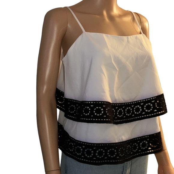 Sugar + Lips tiered lace trim cami top - Picture 2 of 5